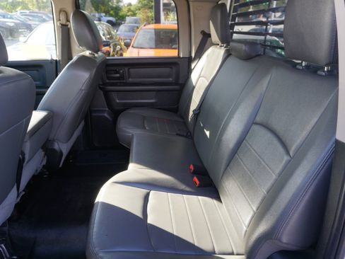Used 2018 RAM 1500 Tradesman image 11