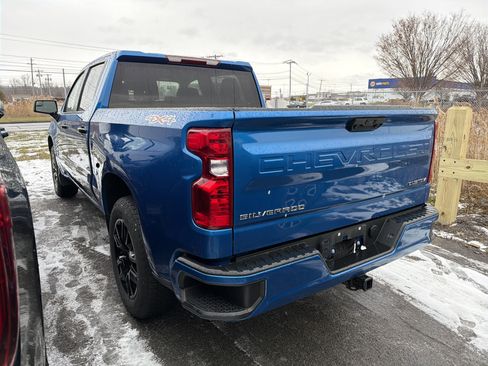 Used 2023 Chevrolet Silverado 1500 Custom image 5