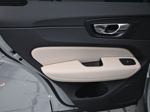 New 2026 Volvo XC60 B5 Plus w/ Protection Package Premier image 19