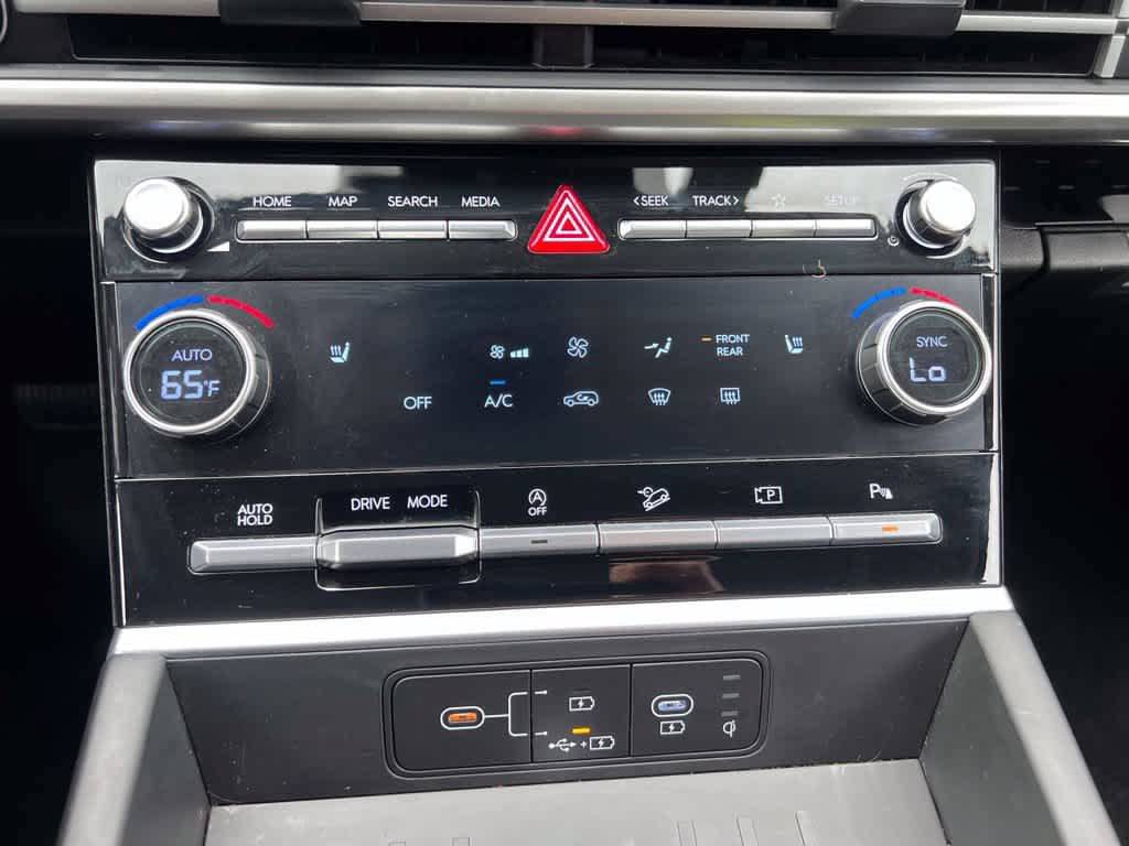 Used 2026 Hyundai Santa Fe SEL FWD image 12