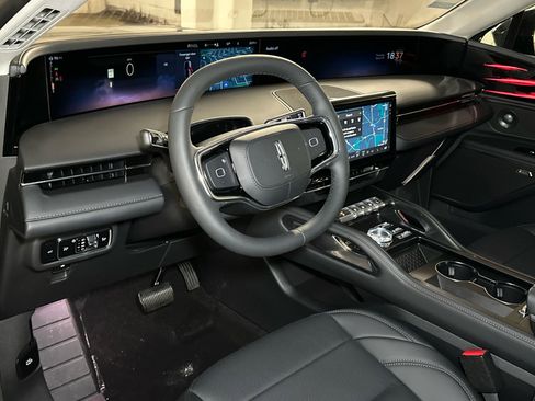 New 2026 Lincoln Nautilus Premier w/ Equipment Group 102A image 16