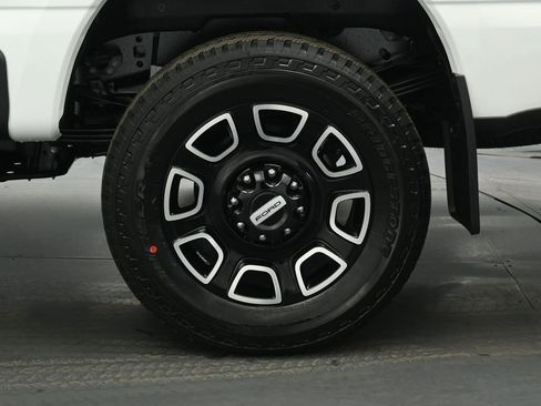 New 2026 Ford F250 Platinum image 20