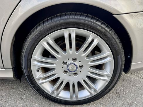 Used 2008 Mercedes-Benz E 350 4MATIC Sedan image 29