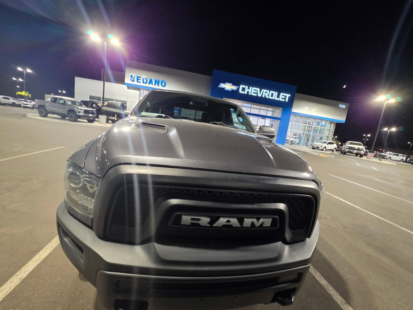 Used 2018 RAM 1500 Rebel w/ Luxury Group AWD/4WD image 8