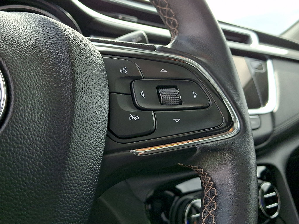 Certified 2023 Buick Encore GX Essence w/ Advanced Technology Package AWD/4WD image 24