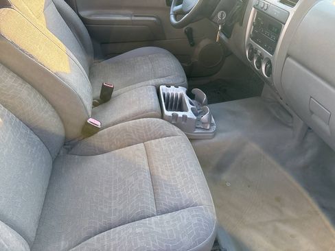 Used 2008 Chevrolet Colorado W/T AWD/4WD image 7