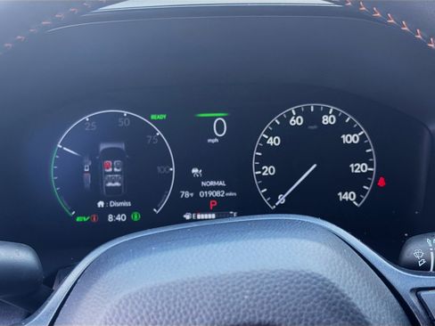 Certified 2025 Honda CR-V Sport image 11