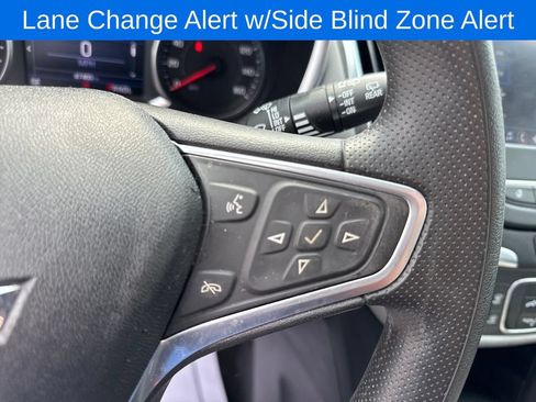 Used 2022 Chevrolet Equinox LS w/ LS Convenience Package FWD image 14