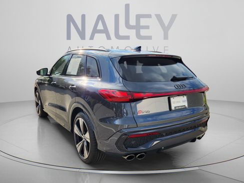 Used 2025 Audi SQ5 Prestige AWD/4WD image 3