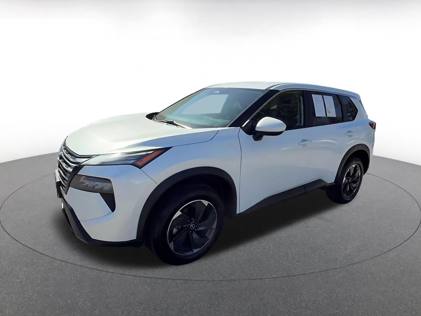 Used 2025 Nissan Rogue SV AWD/4WD image 7