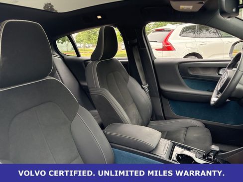 Used 2023 Volvo C40 P8 Recharge Plus image 13