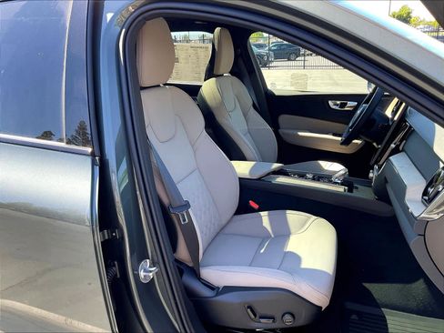 New 2026 Volvo XC60 B5 Plus w/ Climate Package image 31