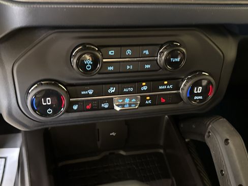 Certified 2024 Ford Bronco Raptor w/ Interior Carbon Fiber Pack 6 image 20