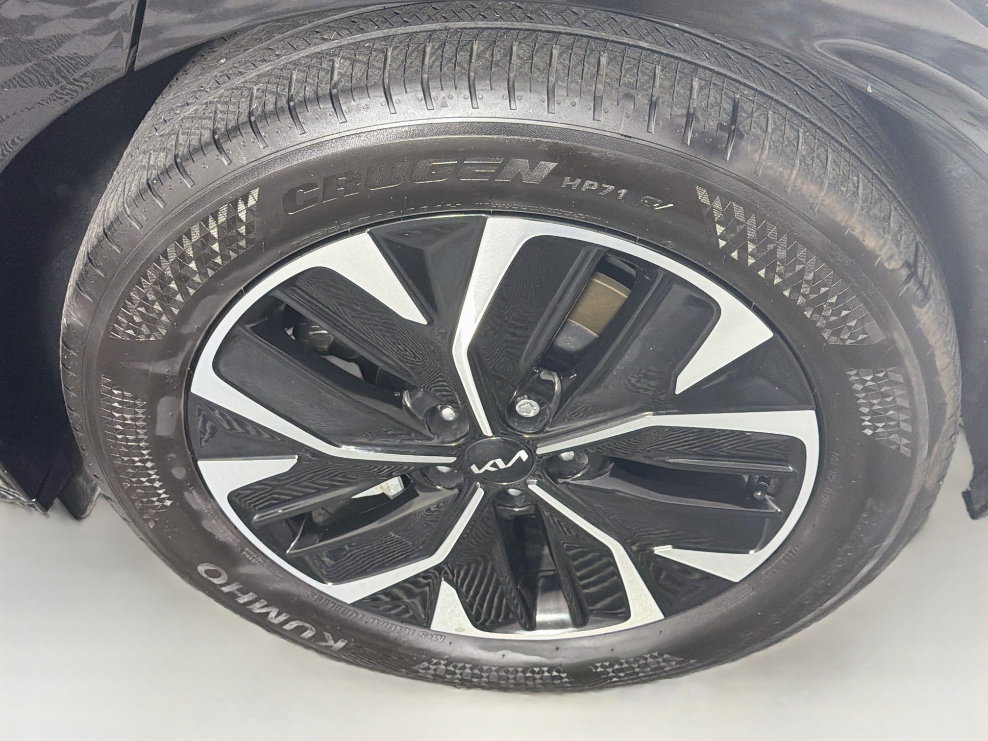 Used 2024 Kia EV6 GT-Line RWD image 11