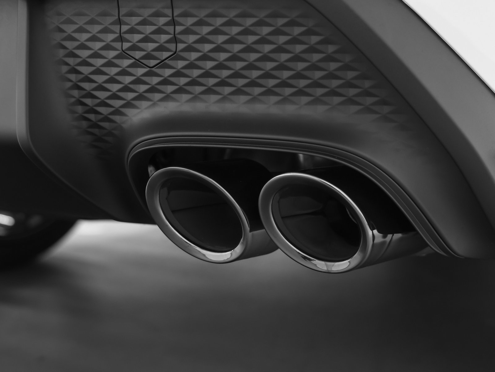 Certified 2026 Porsche Macan AWD/4WD image 18