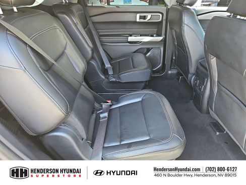 Used 2023 Ford Explorer XLT w/ Equipment Group 202A RWD image 20