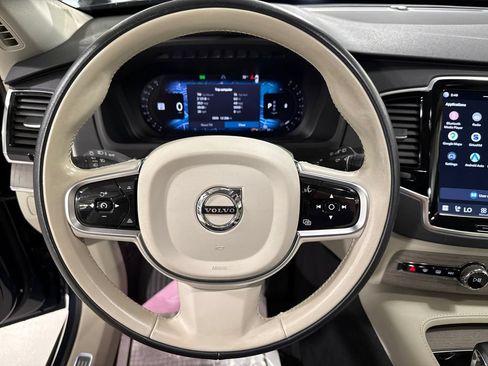 Certified 2025 Volvo XC90 B6 Plus AWD/4WD image 11