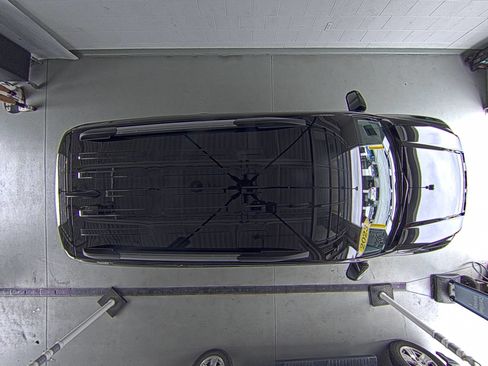 Certified 2023 GMC Acadia SLE w/ Driver Convenience Package image 35