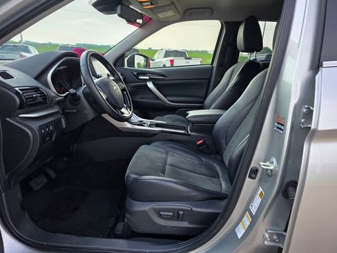 Used 2024 Mitsubishi Eclipse Cross SE image 4