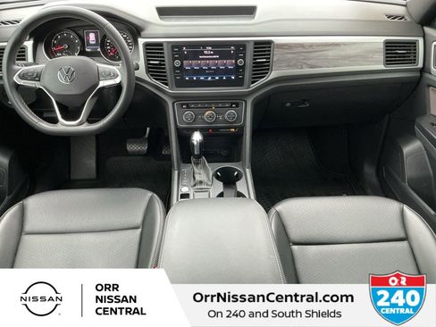 Used 2021 Volkswagen Atlas Cross Sport SE image 15