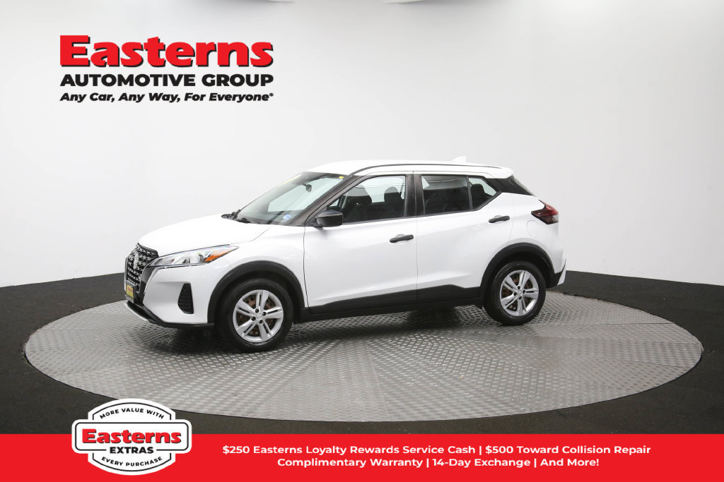 Used 2022 Nissan Kicks S FWD image 57