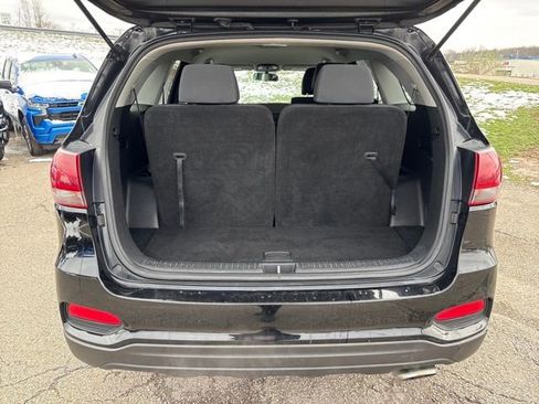 Used 2019 Kia Sorento AWD V6 image 23