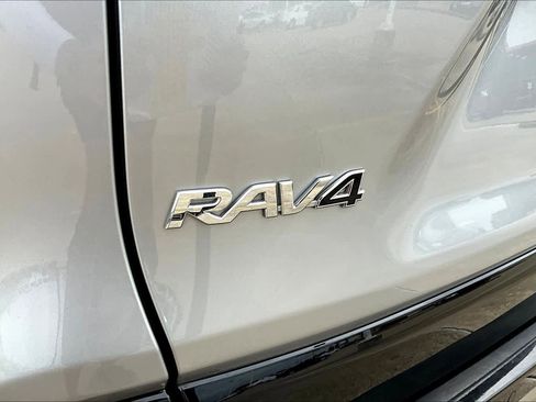 Used 2024 Toyota RAV4 XSE image 31