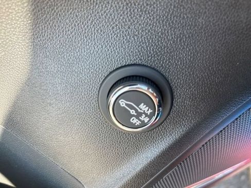 New 2025 Buick Envision Preferred AWD/4WD image 16