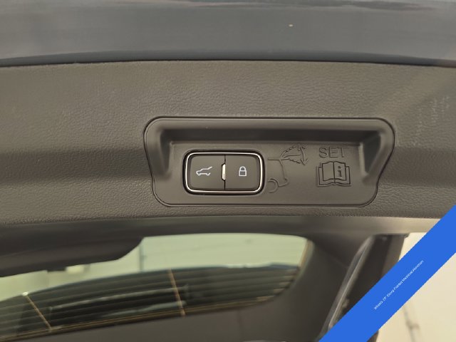 New 2026 Ford Explorer ST-Line AWD/4WD image 19