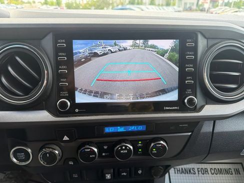 Used 2023 Toyota Tacoma TRD Off-Road AWD/4WD image 28