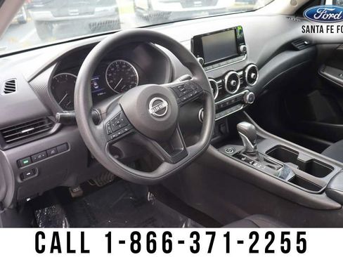 Used 2024 Nissan Sentra S FWD image 17