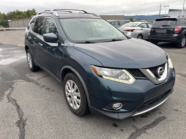 Used 2016 Nissan Rogue S w/ Appearance Package AWD/4WD image 11
