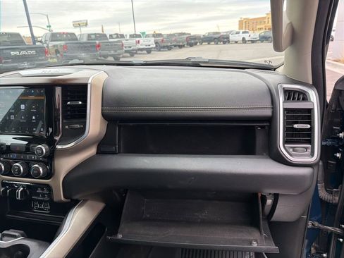 Used 2022 RAM 1500 Laramie image 47