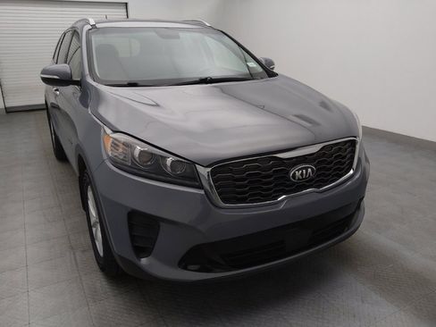 Used 2020 Kia Sorento LX w/ LX I4 Convenience Package image 14