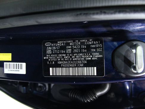 Used 2018 Genesis G80 3.8 w/ Option Group 02 image 22