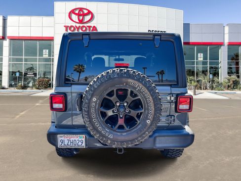 Used 2023 Jeep Wrangler Sport AWD/4WD image 6