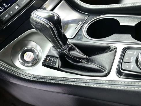 Used 2023 Nissan Maxima SV w/ Floor Mat Group image 7