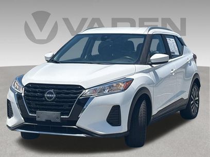 Used 2023 Nissan Kicks SV