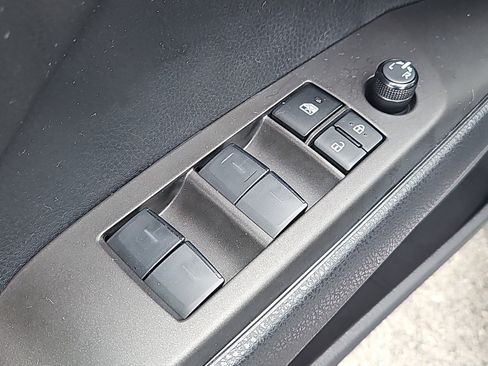 Used 2024 Toyota Camry SE image 16