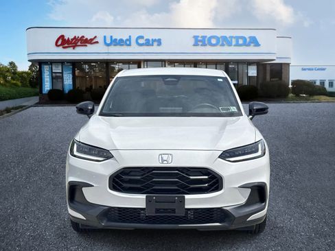 Used 2023 Honda HR-V Sport image 8