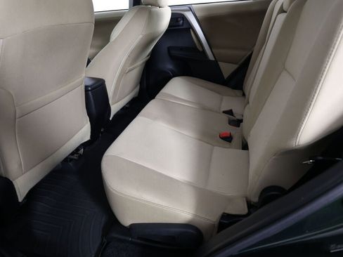 Used 2013 Toyota RAV4 XLE image 17