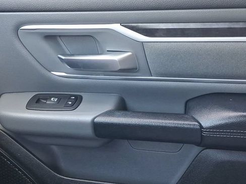 Used 2020 RAM 1500 Big Horn AWD/4WD image 32