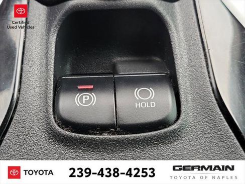 Certified 2020 Toyota Corolla LE FWD image 32