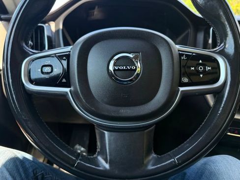 Used 2018 Volvo XC60 T5 Inscription w/ Convenience Package AWD/4WD image 13