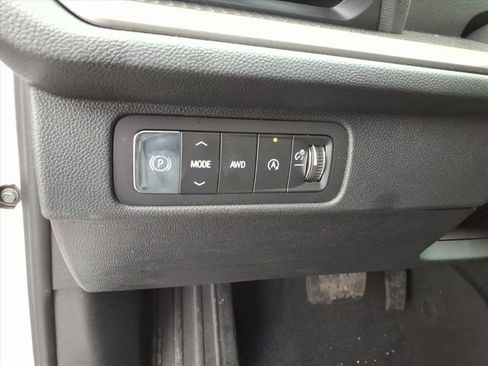 New 2026 Chevrolet Traverse LT w/ Midnight/Sport Edition AWD/4WD image 13