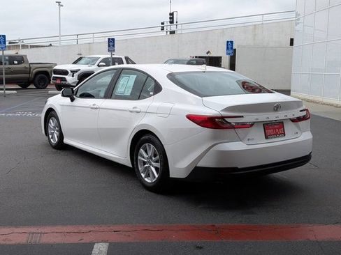 Used 2025 Toyota Camry LE w/ Convenience Package FWD image 11