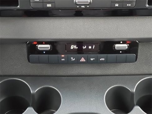 New 2025 Mercedes-Benz Sprinter 2500 image 19