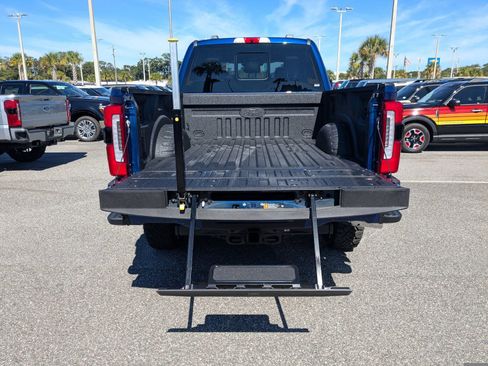 New 2026 Ford F250 Platinum w/ Platinum Plus Package AWD/4WD image 13