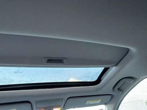 Certified 2019 Honda CR-V Touring image 19