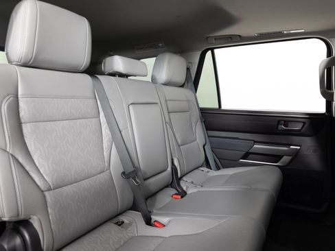 Used 2024 Toyota Sequoia SR5 w/ SR5 Premium Package AWD/4WD image 27